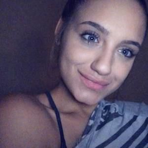 Meet your Posher, Nathalie